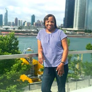 Meet your Posher, Krystal